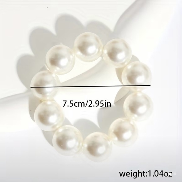 Elegant Pearl Hair Tie - Picture 3 of 3